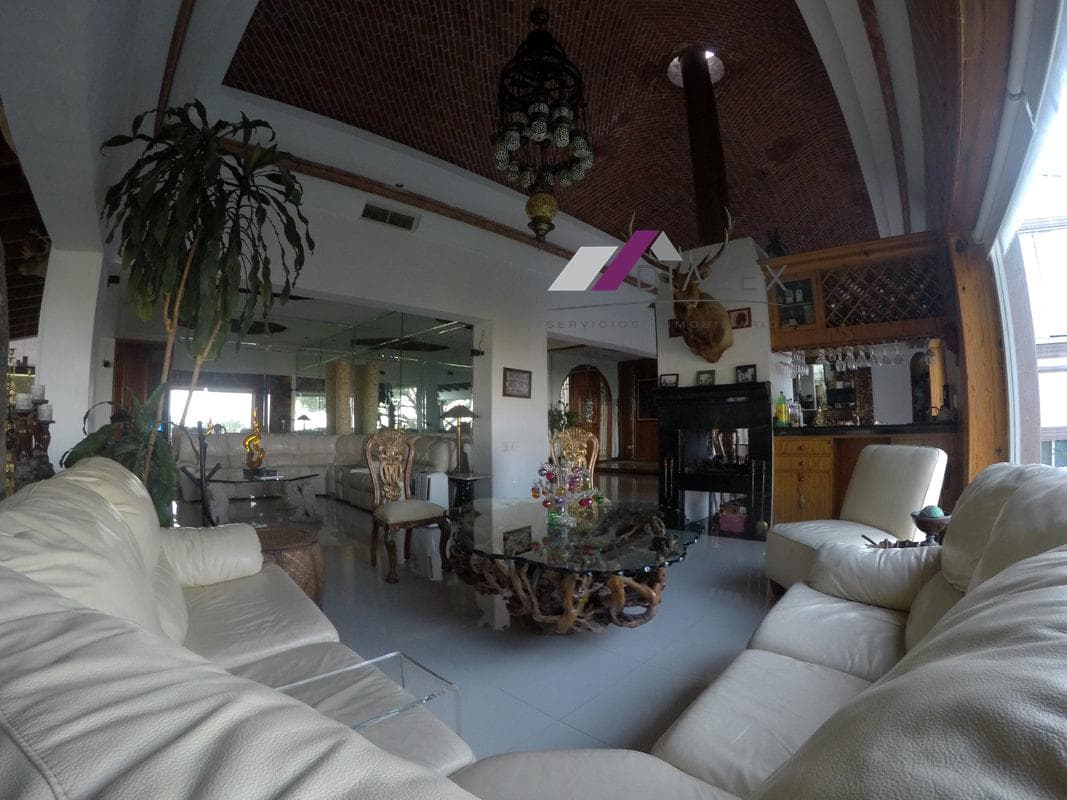 2,103 m² Residence FOR SALE, Valle de San Ángel in San Pedro Garza García, Nuevo León