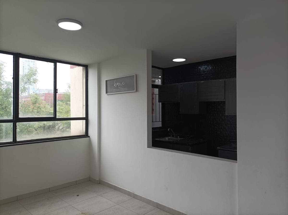 Apartment for Rent in a Condominium in Constitución, Monterrey