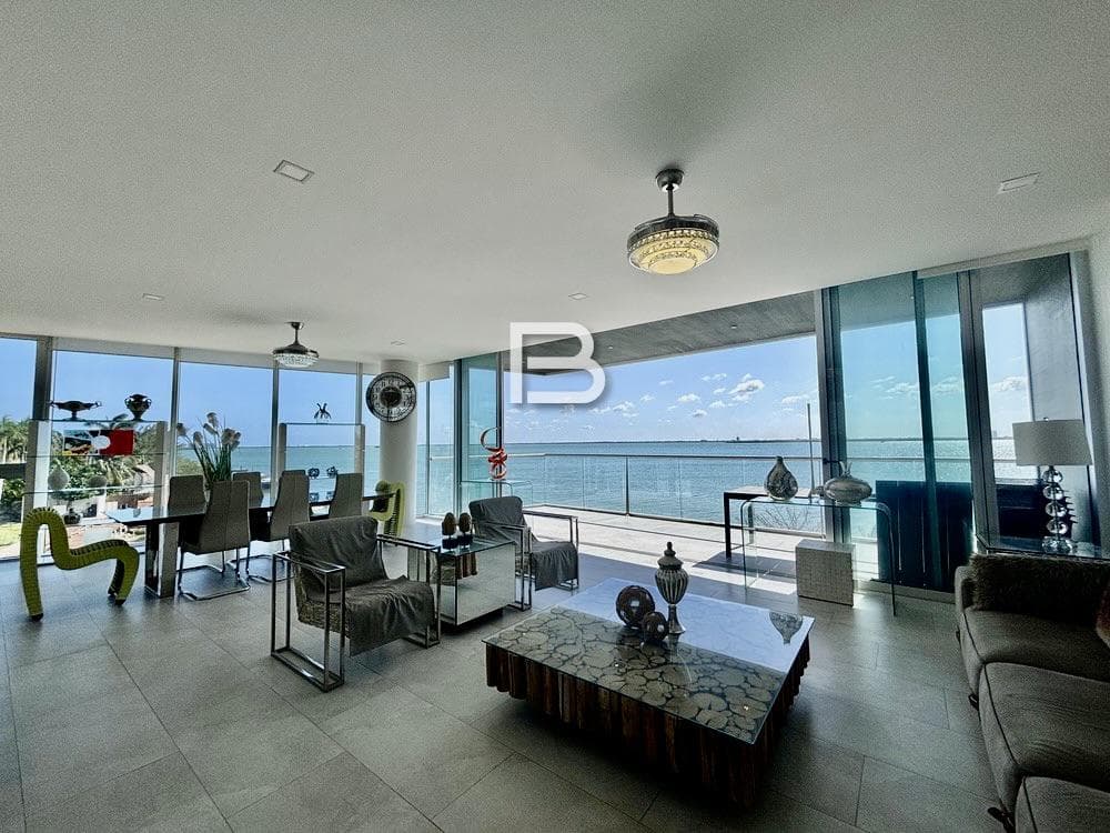 Isla Dorada Apartment for Rent