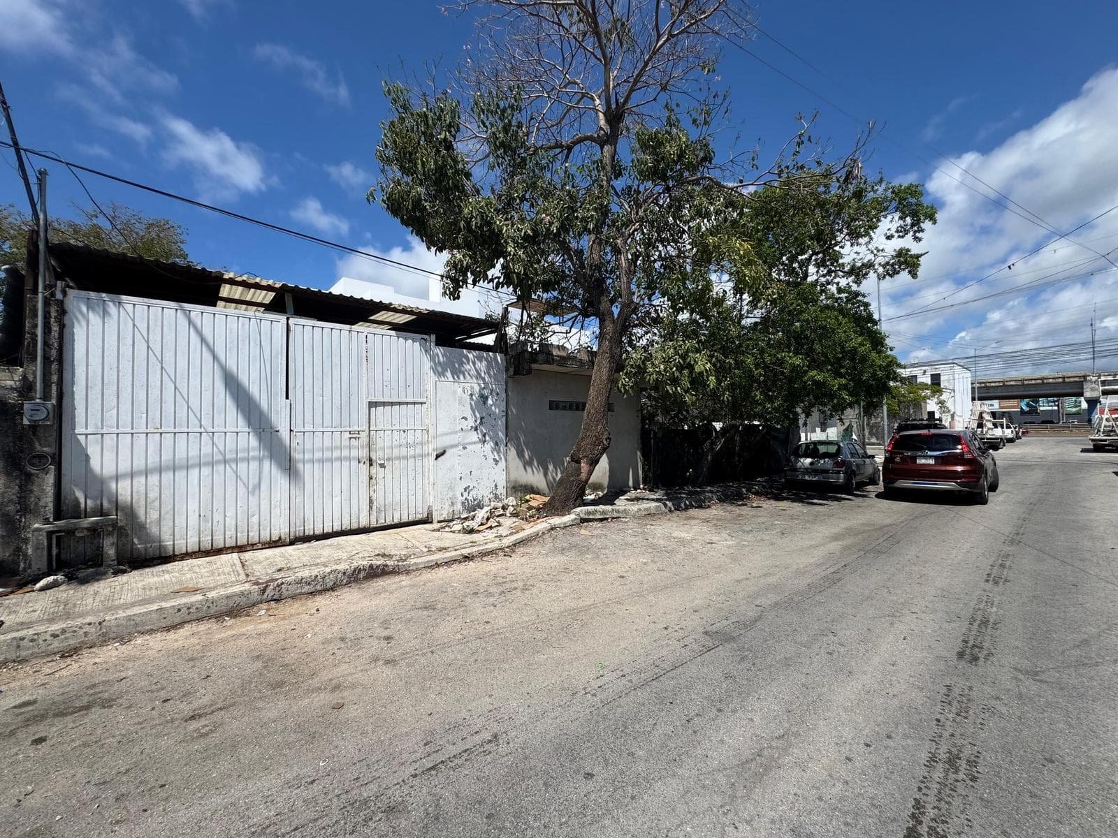 LAND FOR SALE, 6 MINUTES FROM THE BEACH