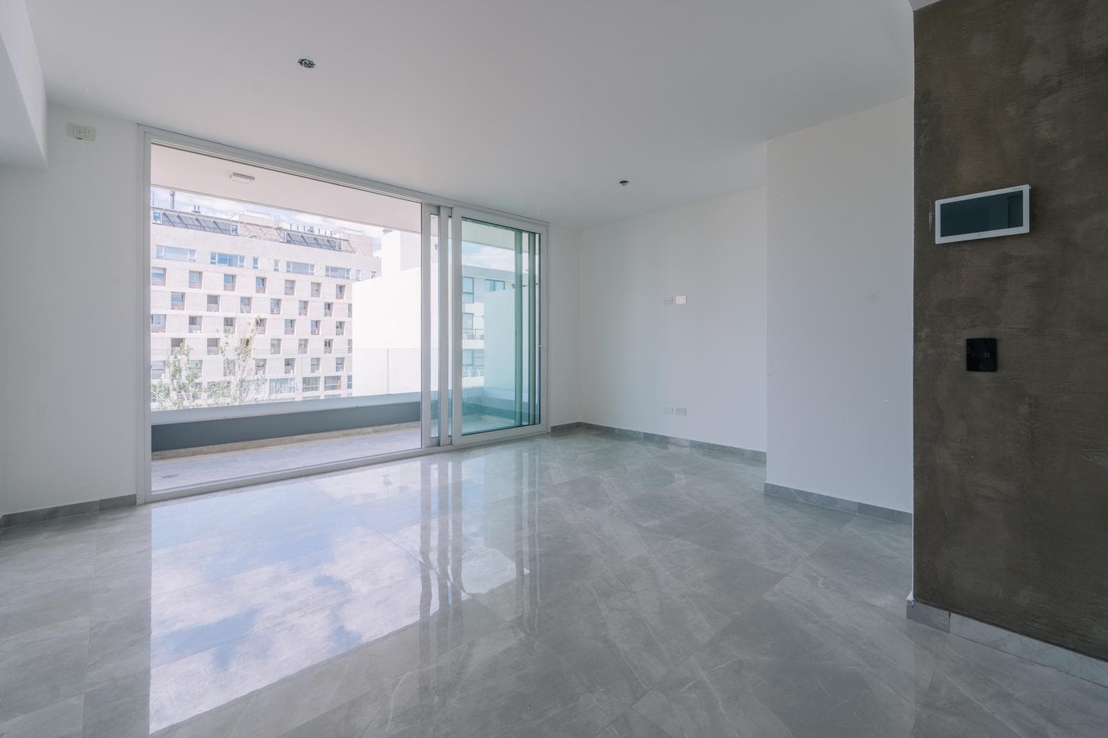 Brand-New 2-Room Apartment - WE LIVE - Puerto de Olivos