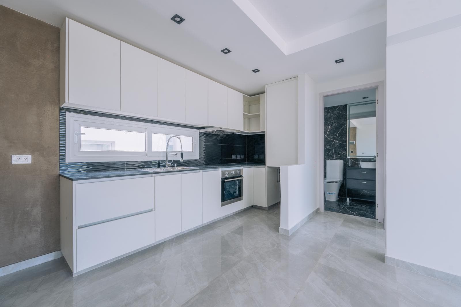 Brand-New 2-Room Apartment - WE LIVE - Puerto de Olivos