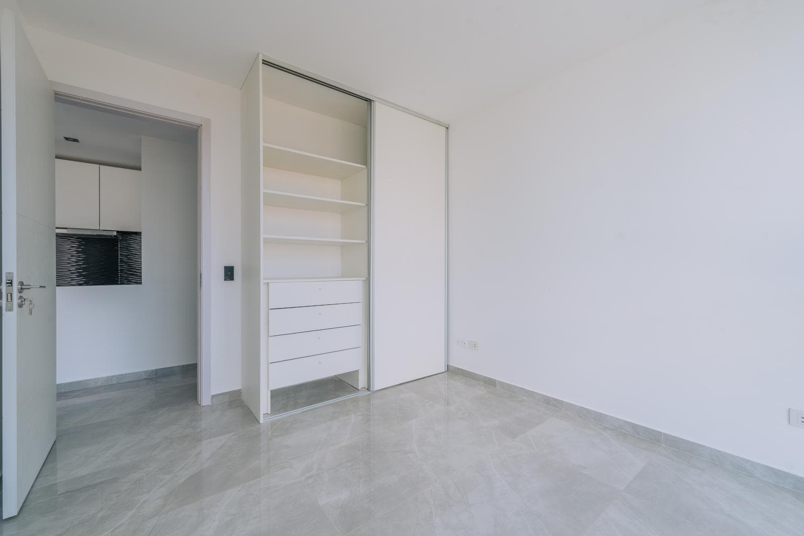 Brand-New 2-Room Apartment - WE LIVE - Puerto de Olivos
