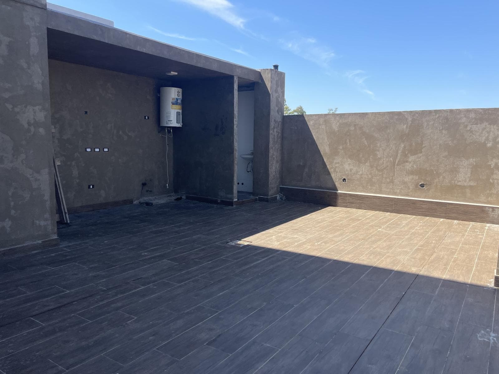 Brand-New 2-Room Apartment with Garage - WE LIVE, Olivos
