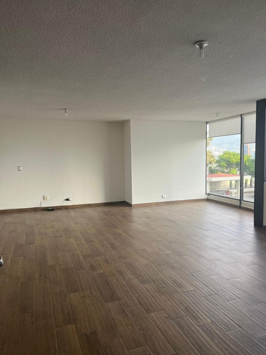 APARTMENT FOR RENT IN FUENTES DEL VALLE SPGG
