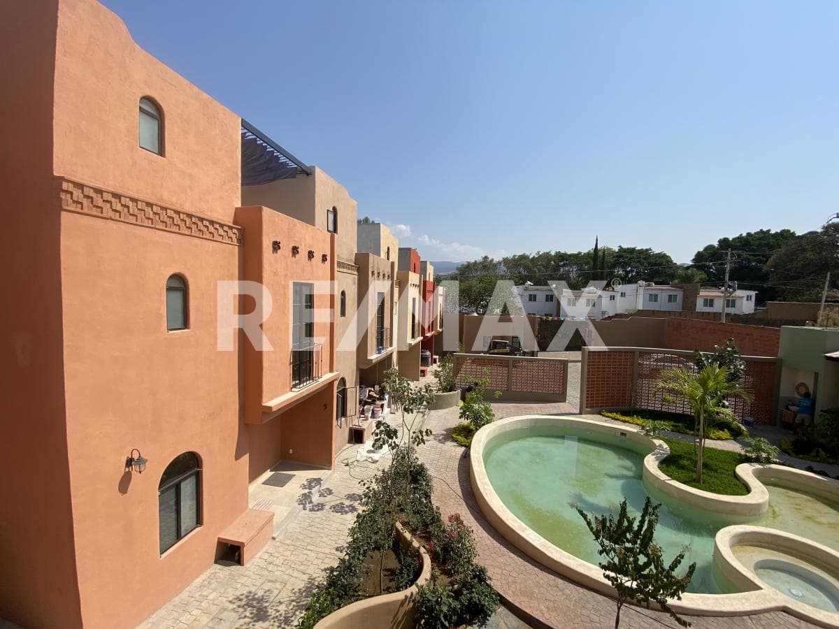 House for Sale in Morelos, Tlayacapan