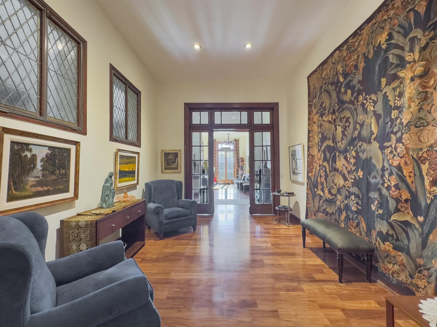 5-room apartment for sale in Congreso—brand new, with a view of the plaza