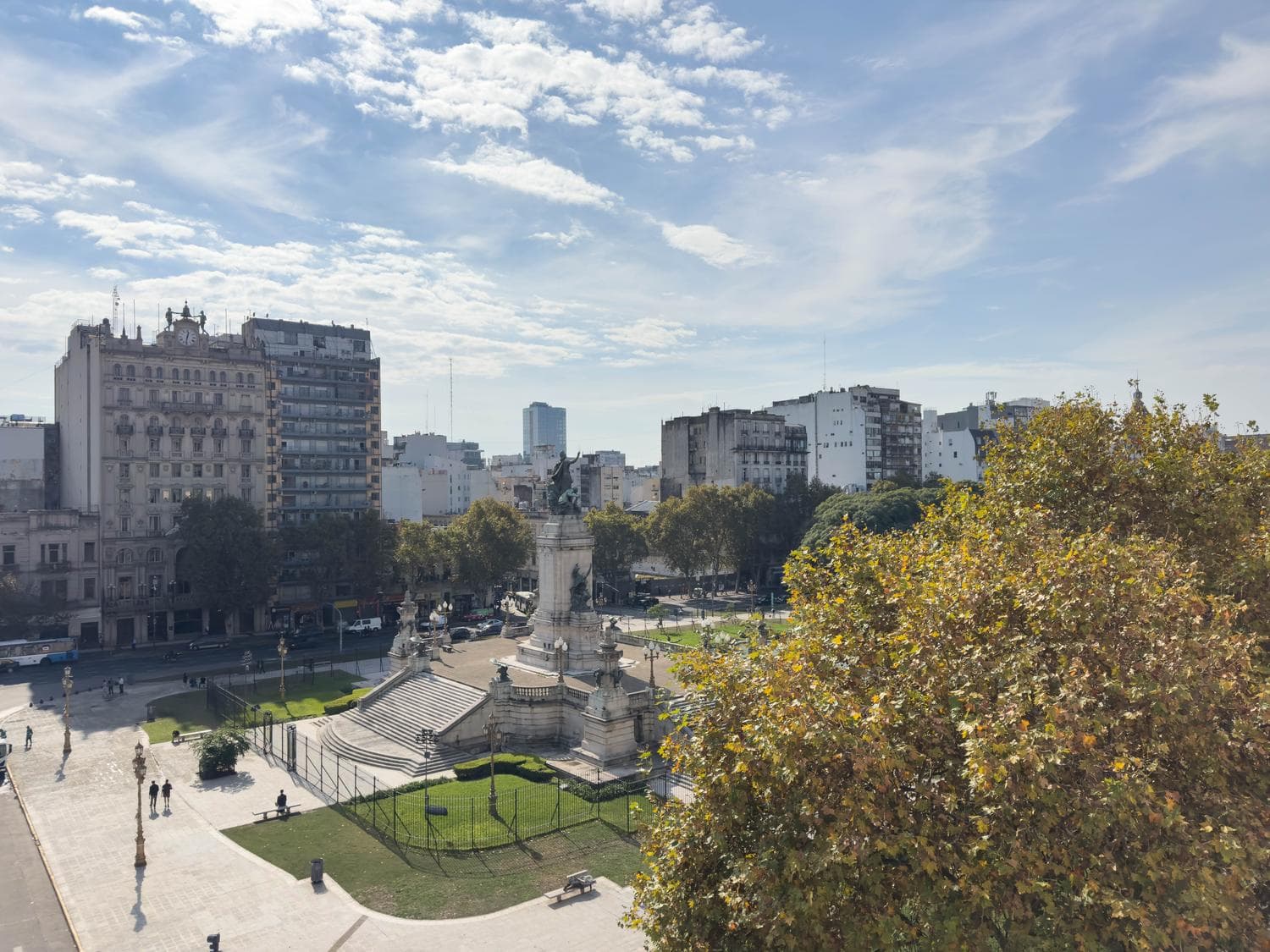5-room apartment for sale in Congreso—brand new, with a view of the plaza