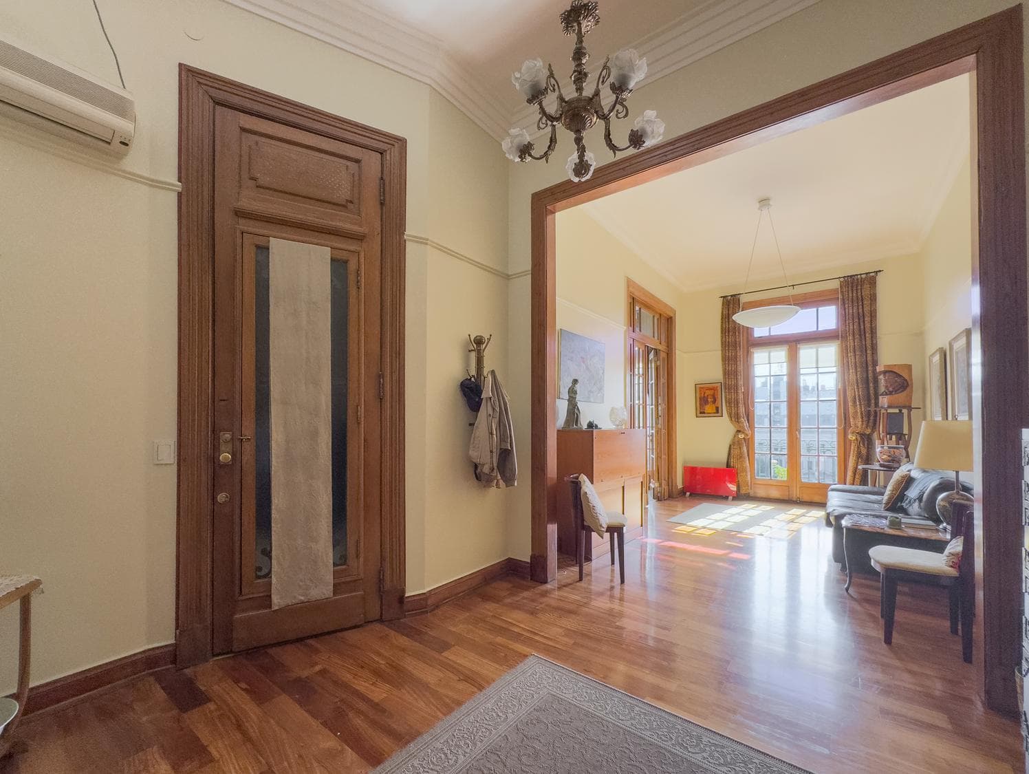 5-room apartment for sale in Congreso—brand new, with a view of the plaza