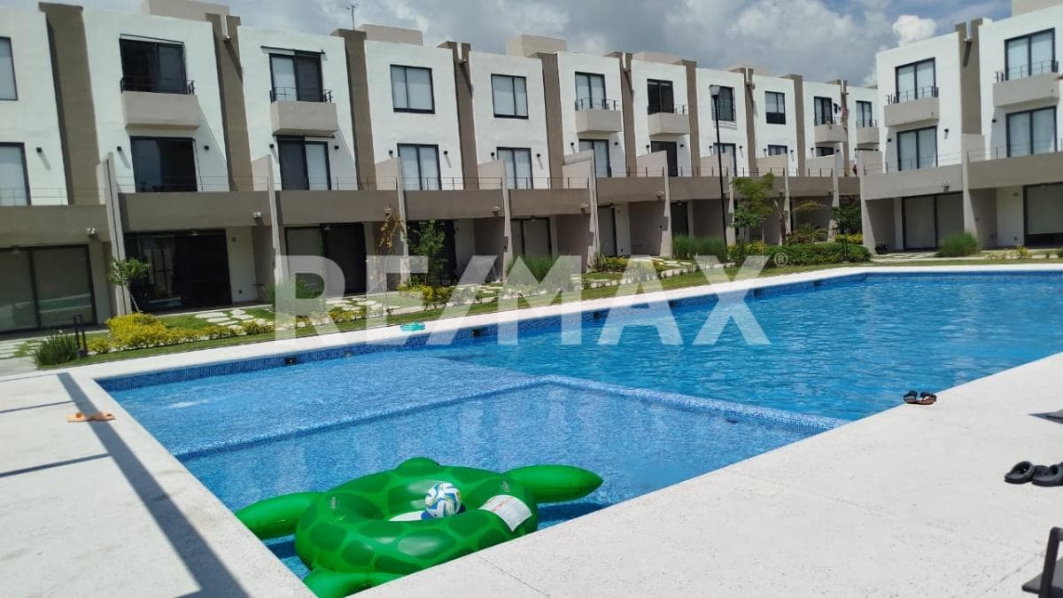 House for Sale in Aquasol, Morelos