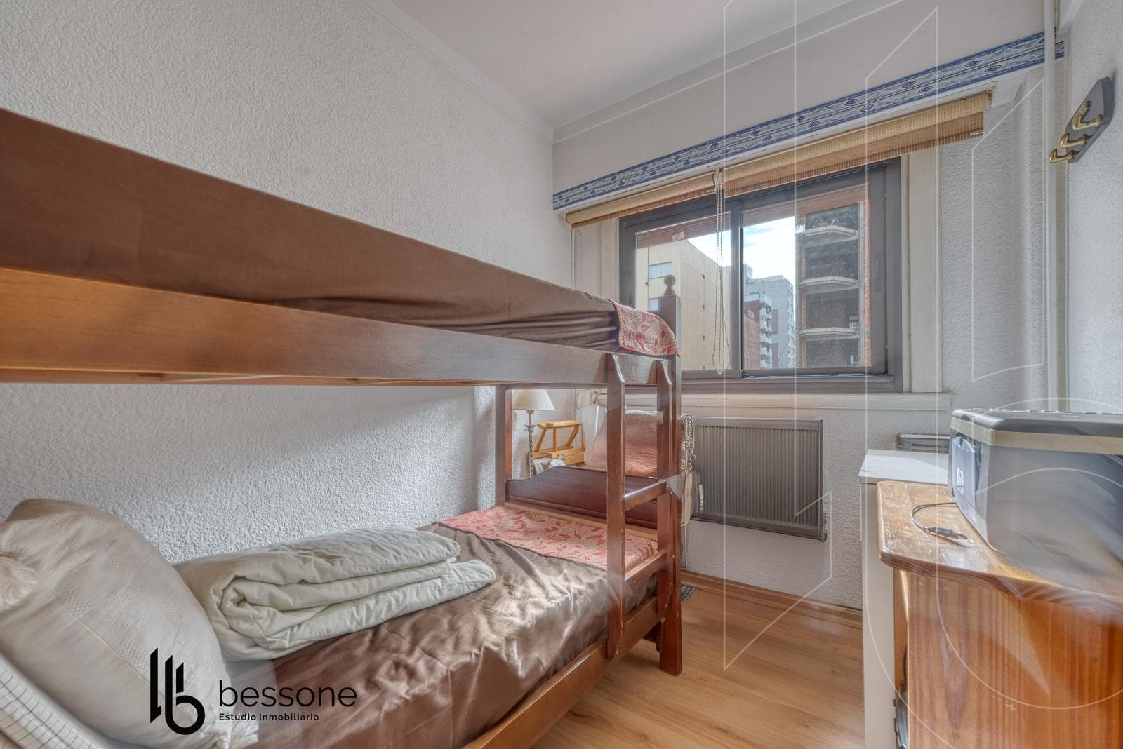 3-Bedroom Apartment for Sale in La Perla with Grill and Terrace—Mortgage Available