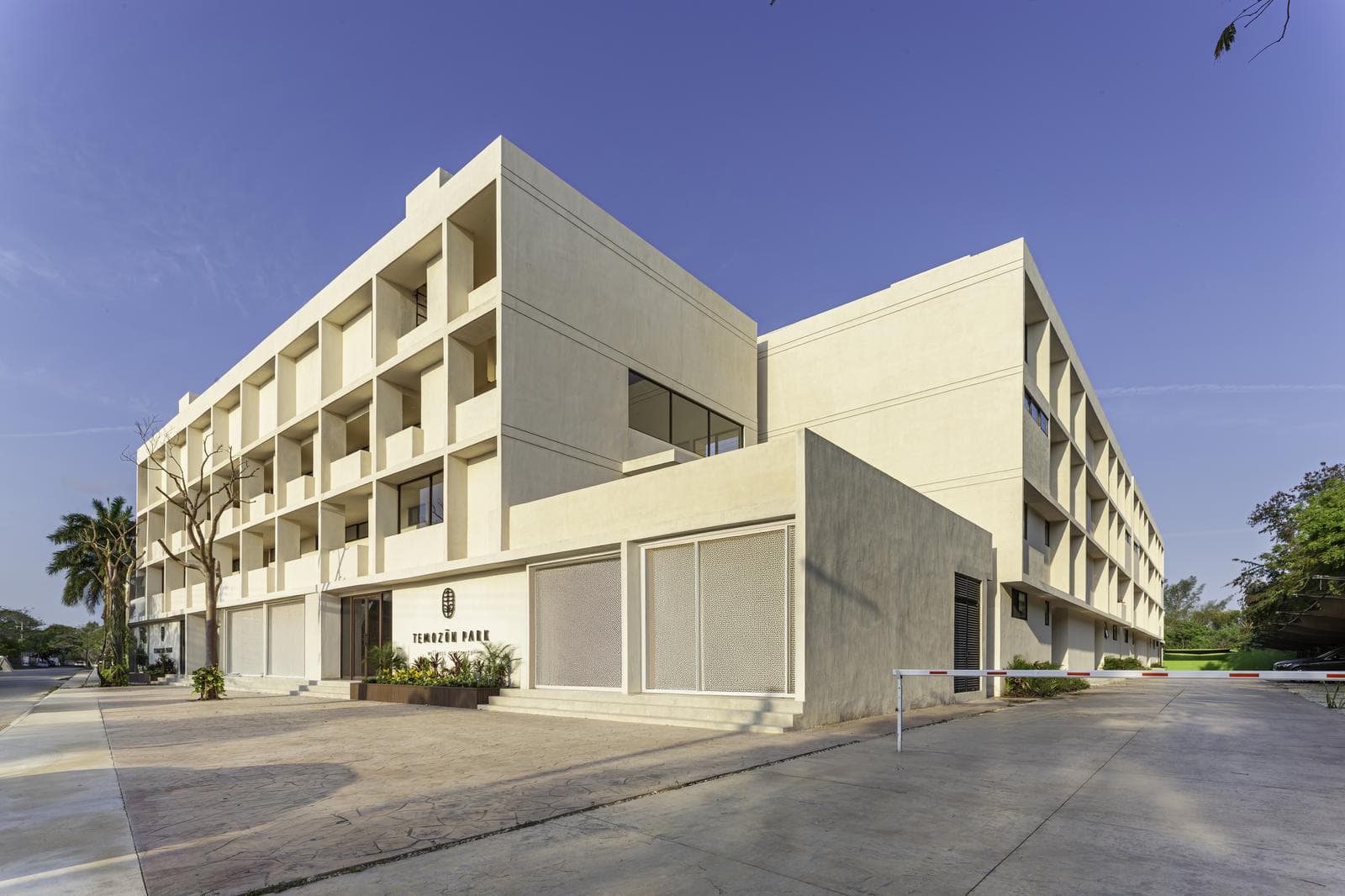 Temozón Park Apartments: 1 and 2 Bedrooms.