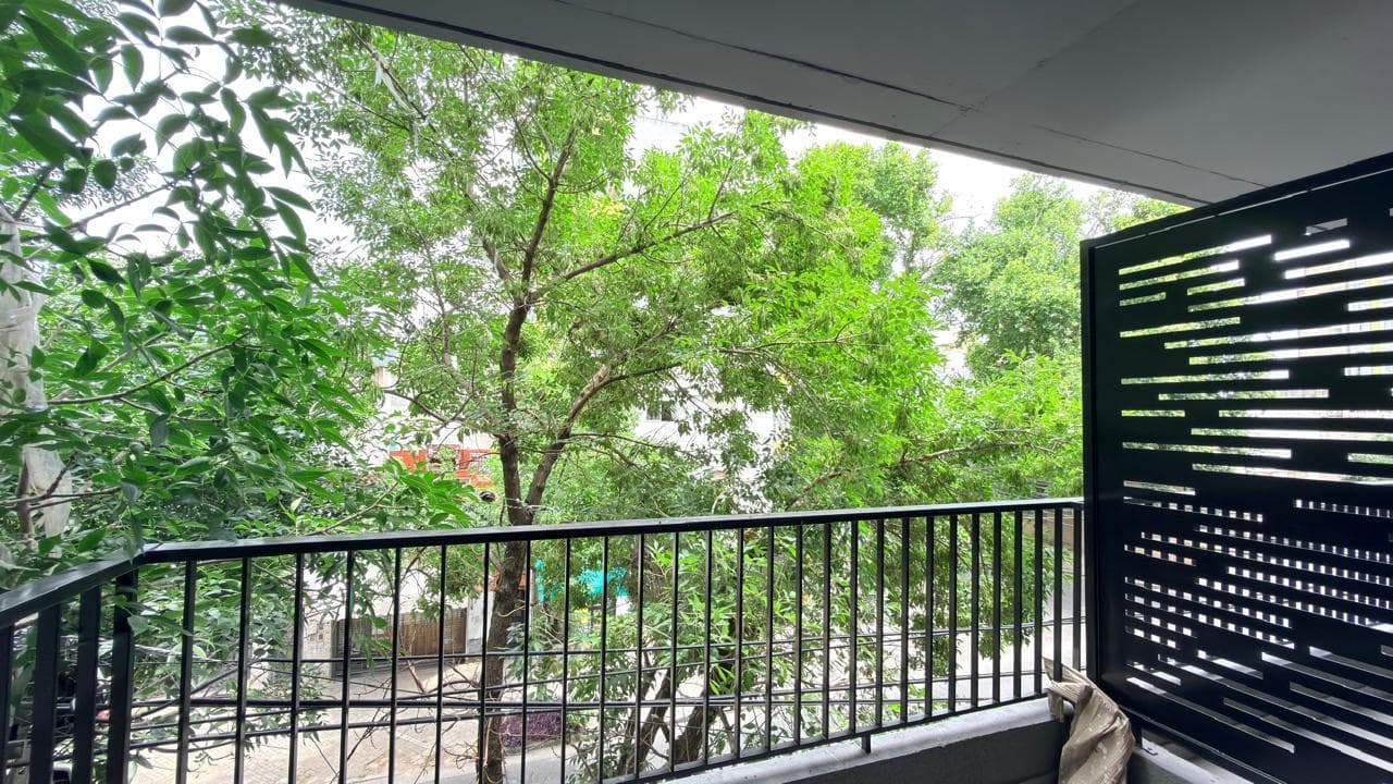 For Sale/Financing: Studio Apartment with Balcony. Luis Agote