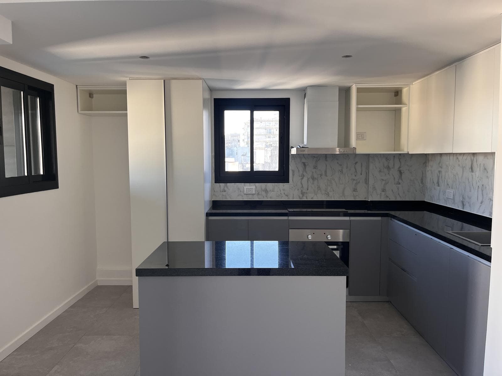 FOR SALE: 4-Room Apartment, 1,300 Laprida, Recoleta, with Balcony and Terrace - Brand-New