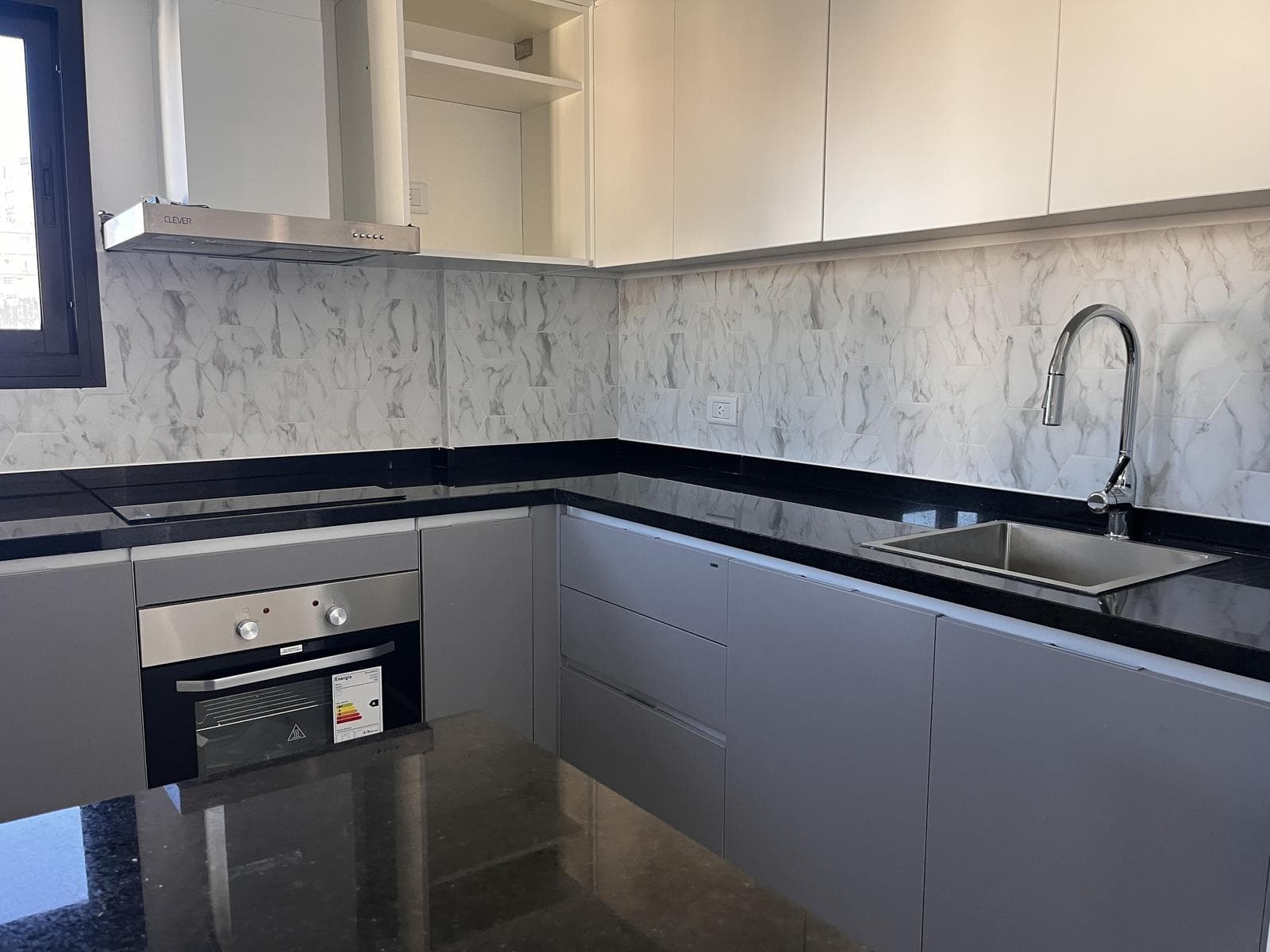 FOR SALE: 4-Room Apartment, 1,300 Laprida, Recoleta, with Balcony and Terrace - Brand-New