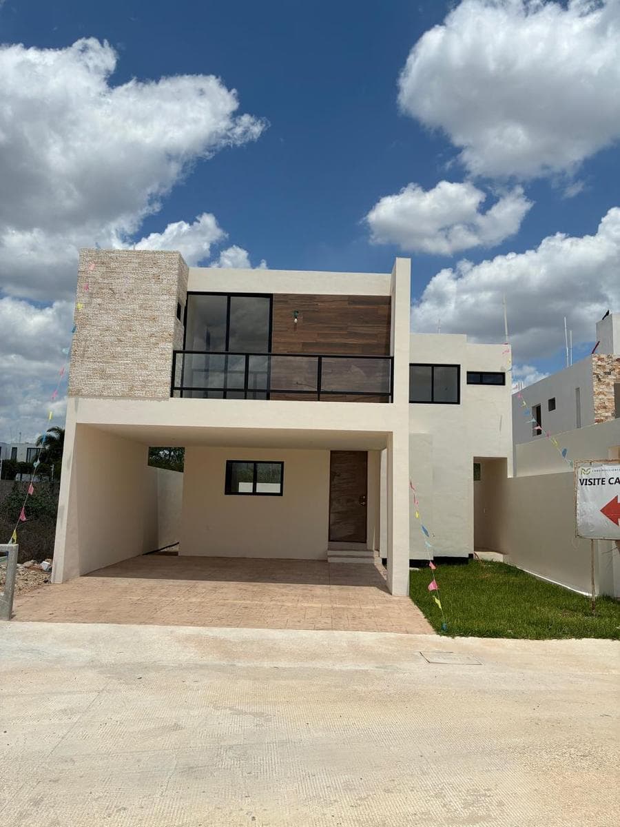House for Sale in Cholul, Mérida, Yucatán