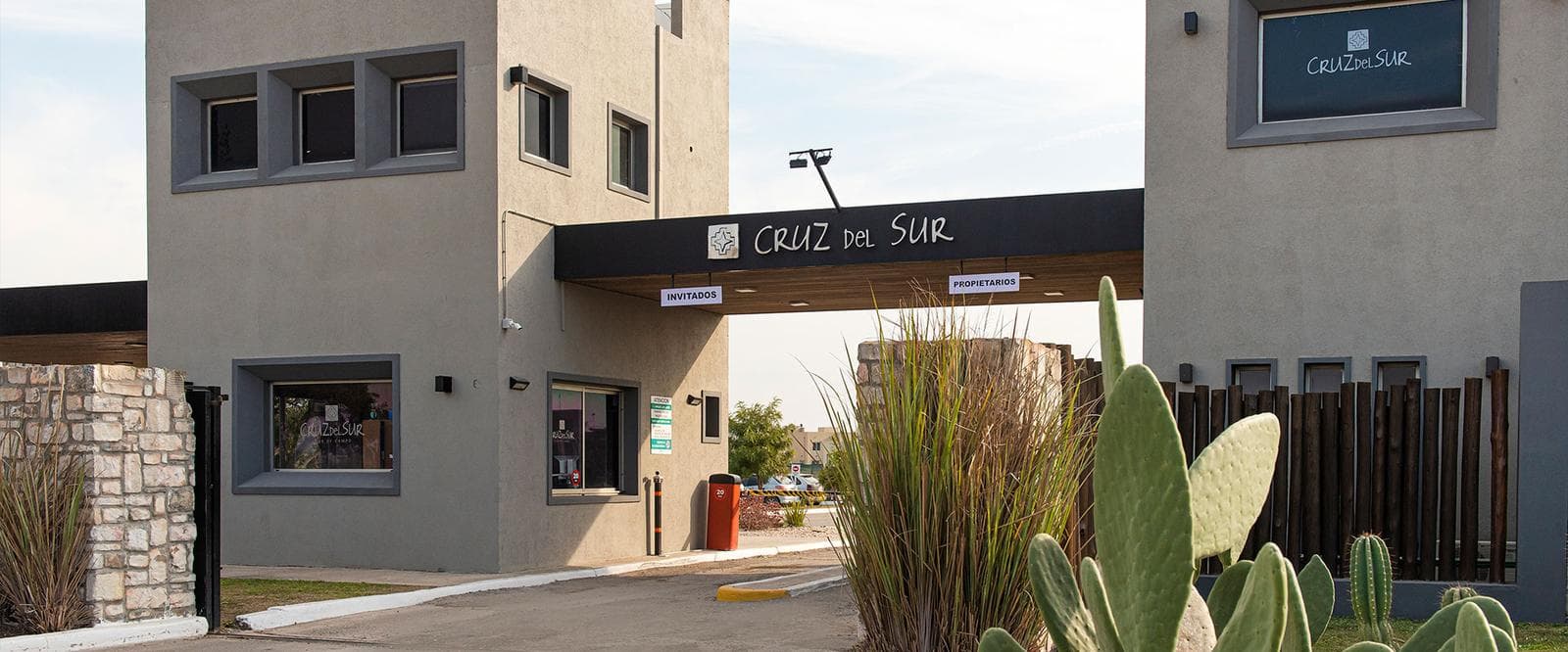 5-Room House for Sale in the Cruz del Sur Neighborhood of San Vicente