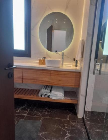 5-Room House for Sale in the Cruz del Sur Neighborhood of San Vicente