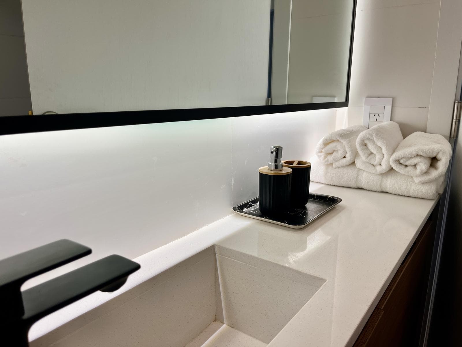 1.5-Room Apartment for Sale with Balcony - Juncal 1200, Recoleta: IDEAL FOR INVESTORS