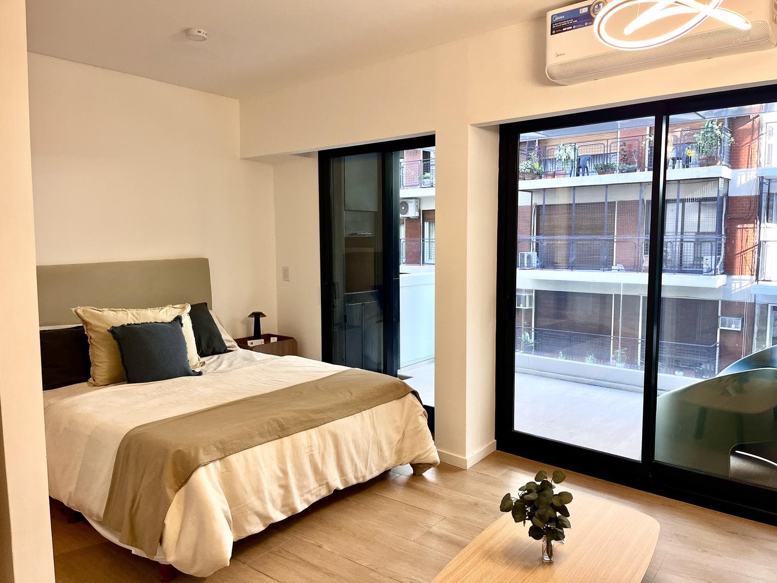 1.5-Room Apartment for Sale with Balcony - Juncal 1200, Recoleta: IDEAL FOR INVESTORS