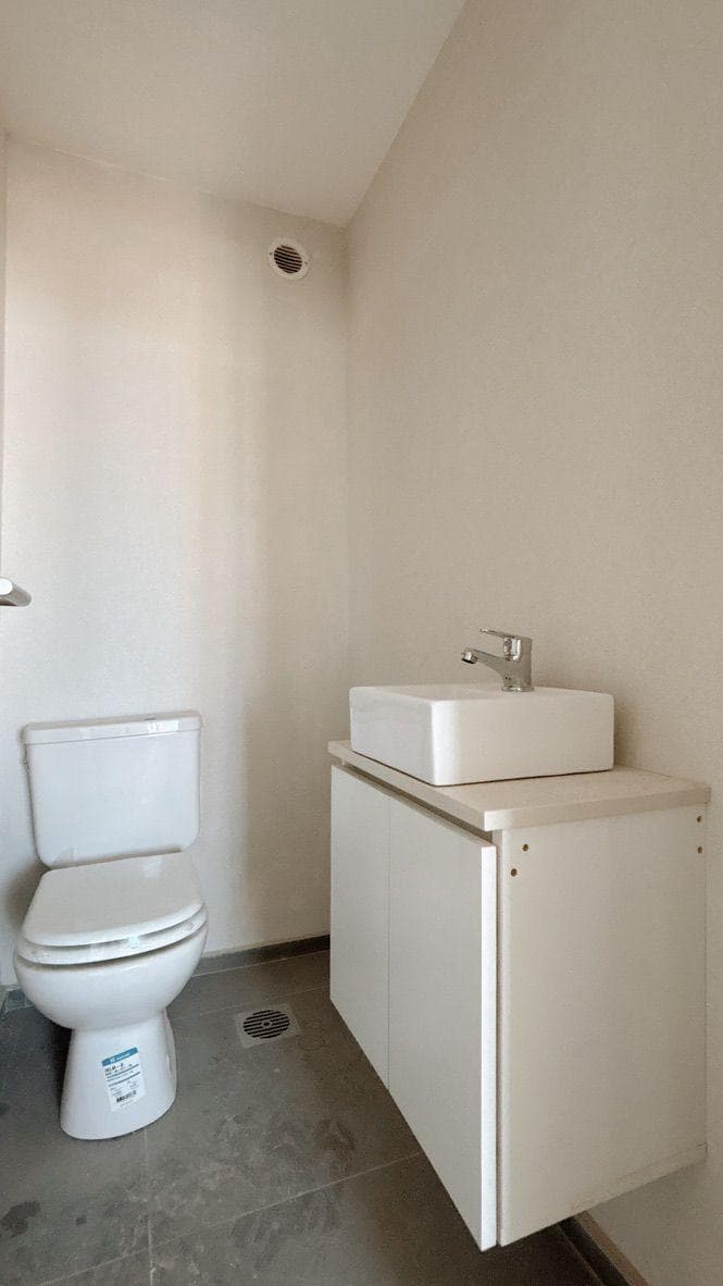 URBAN FOREST 2-ROOM APARTMENT ON THE GROUND FLOOR WITH GARDEN/PATIO