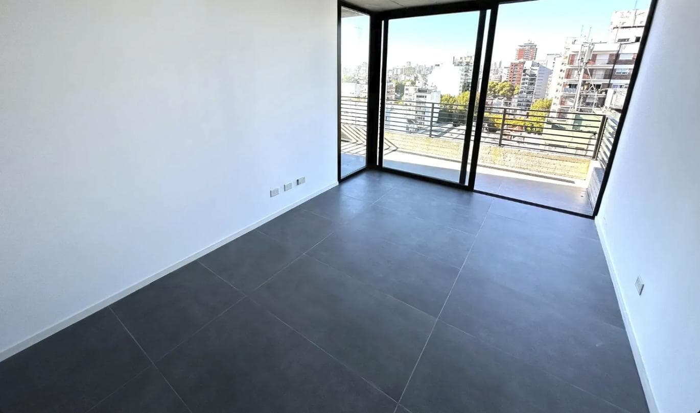 2-room apartment for sale with a balcony in Nuñez, brand-new