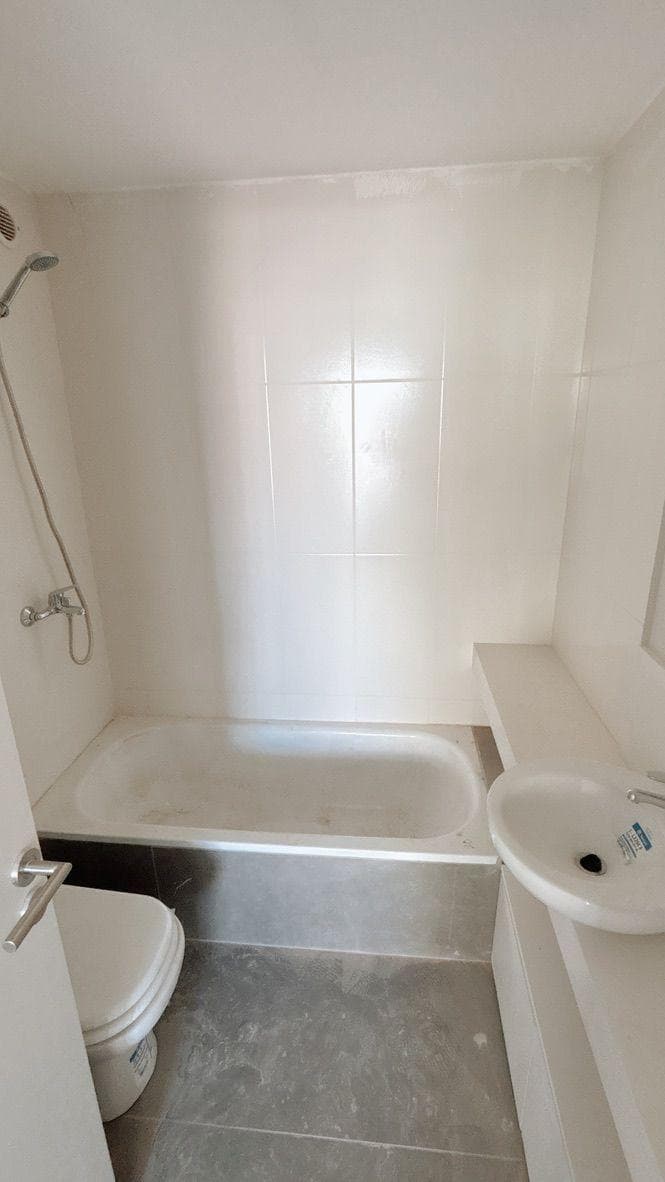 2-room apartment for sale with a balcony in Nuñez, brand-new