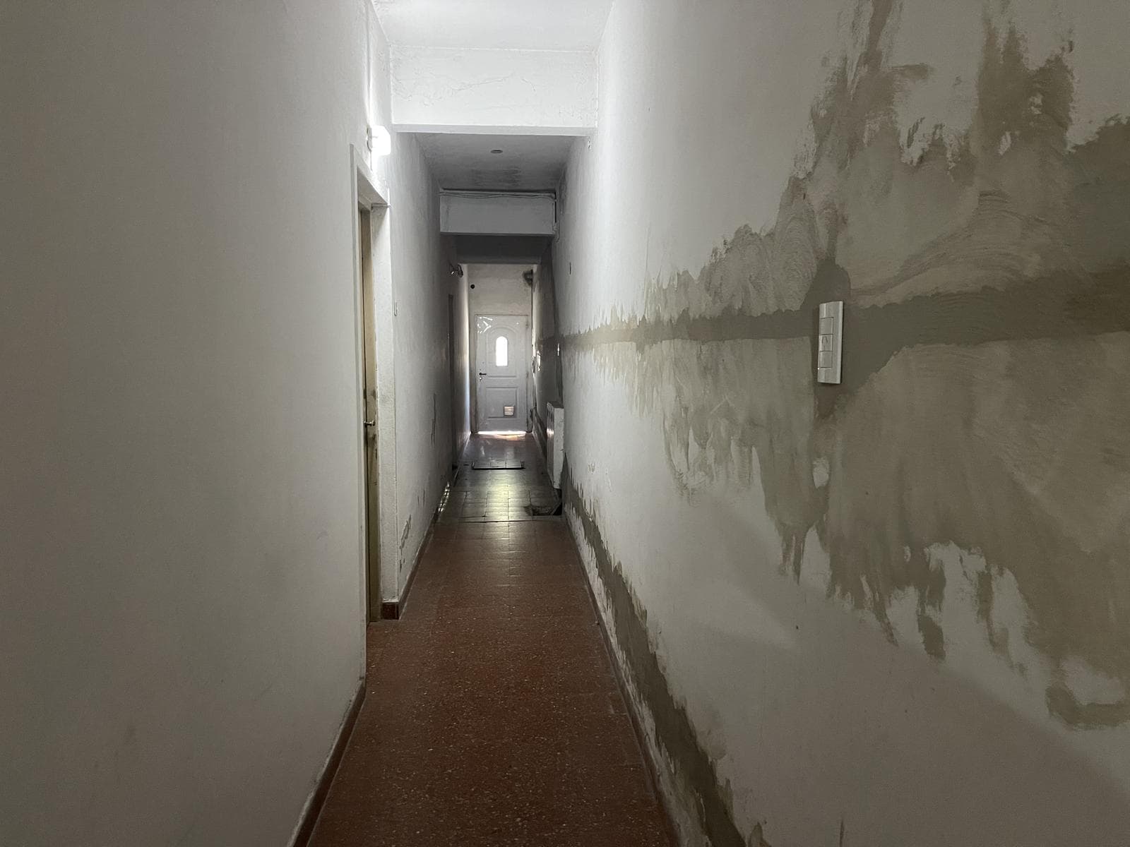 PH: 3-room apartment with a terrace and barbecue.