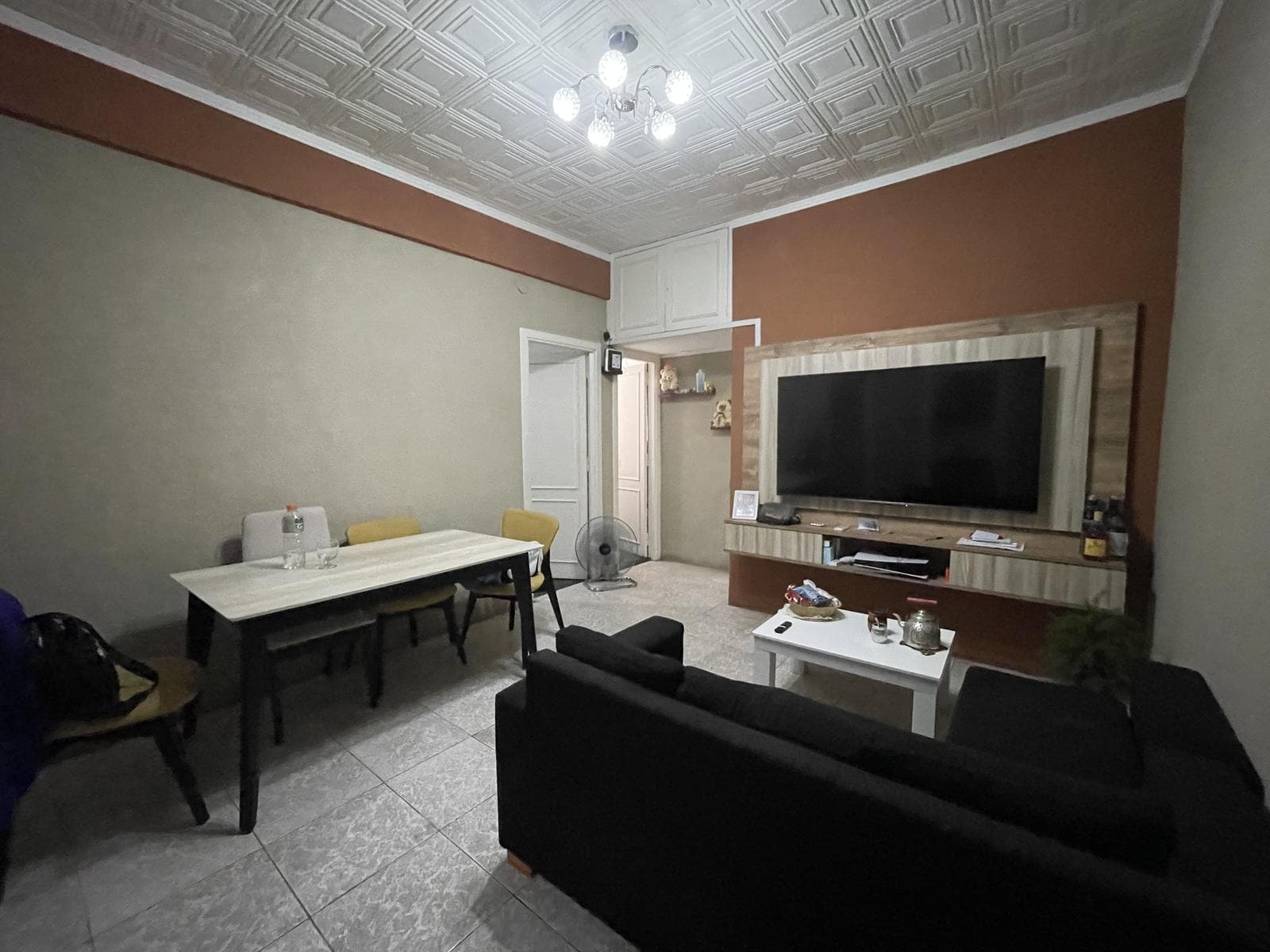 PH: 3-room apartment with a terrace and barbecue.
