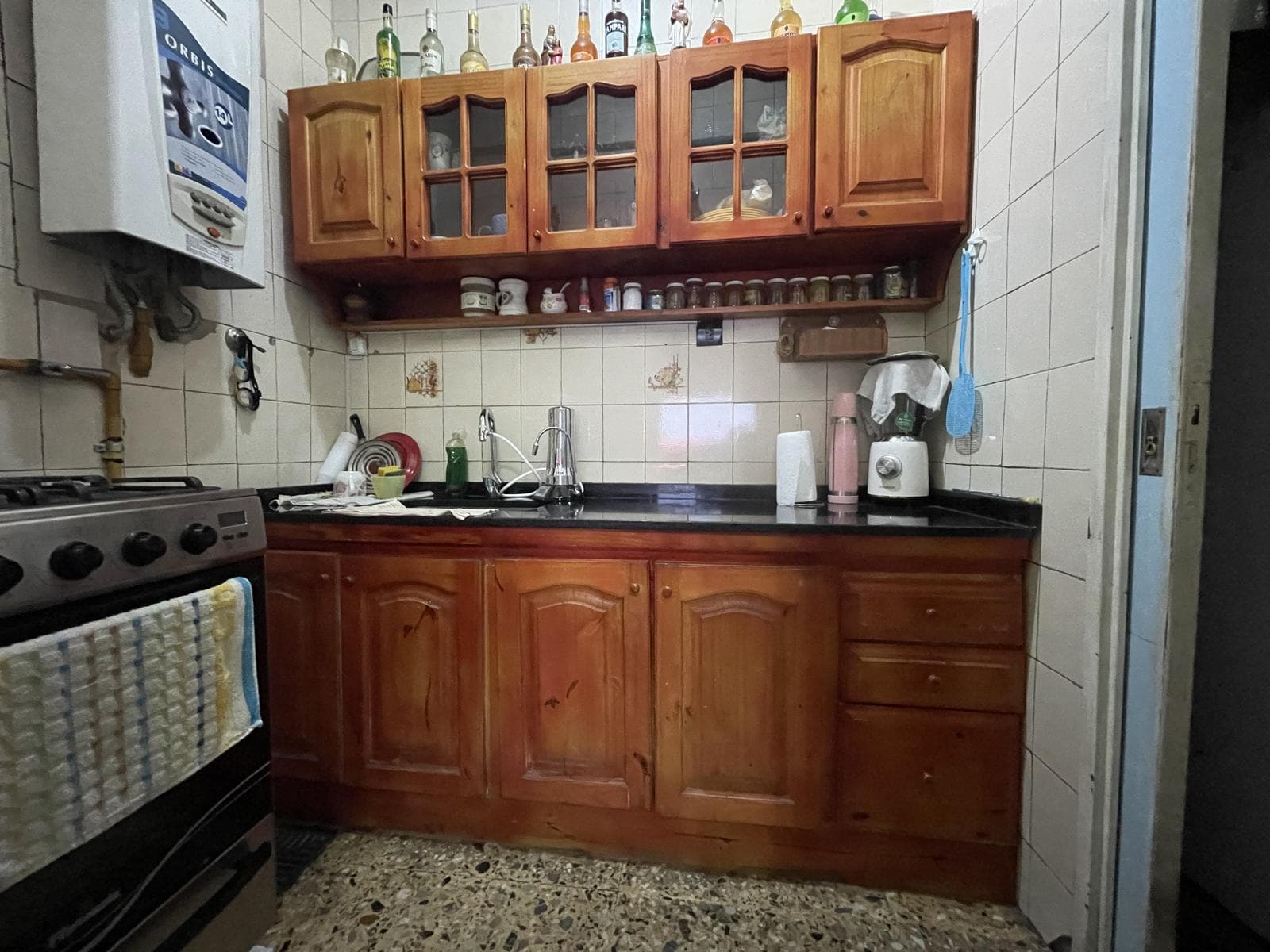 PH: 3-room apartment with a terrace and barbecue.