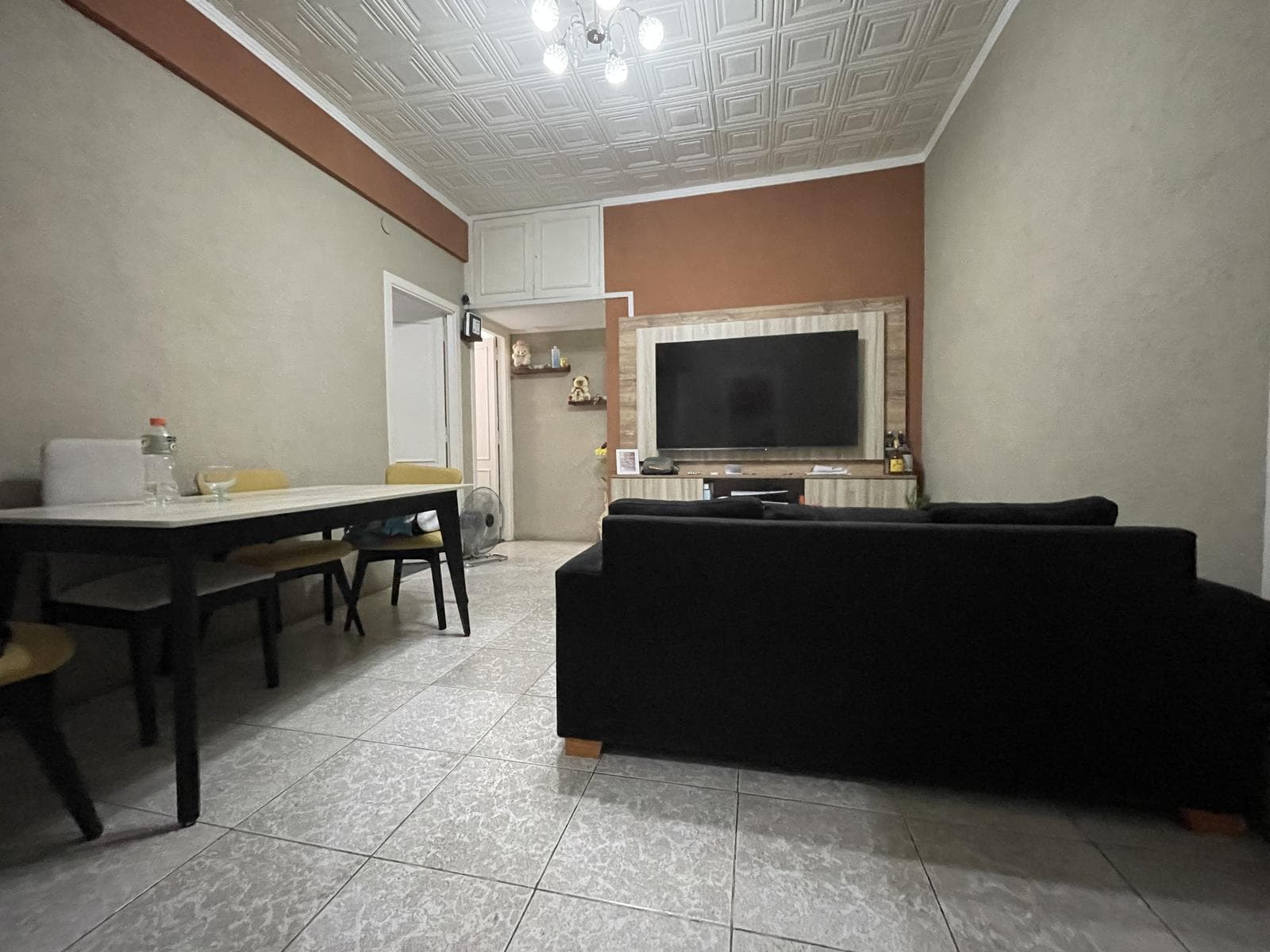 PH: 3-room apartment with a terrace and barbecue.