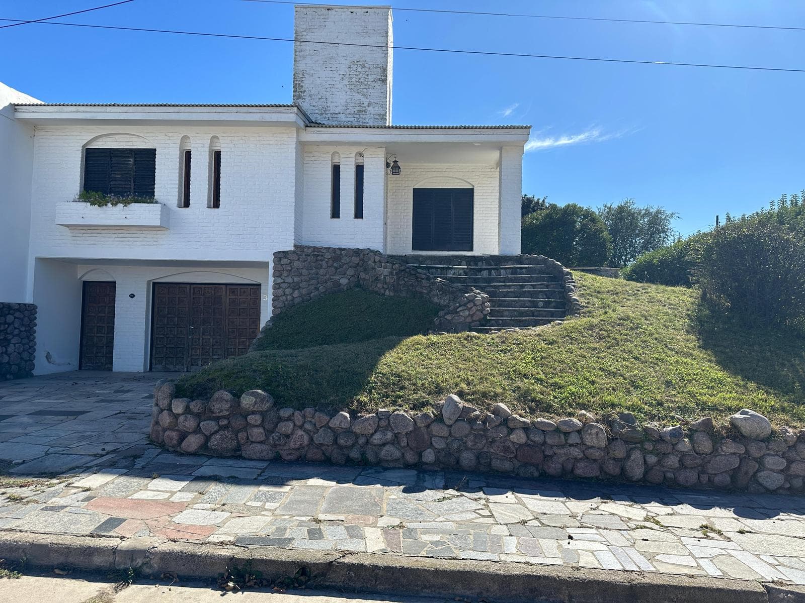 House for SALE IN HUERTA GRANDE, AUCTION—A GREAT OPPORTUNITY