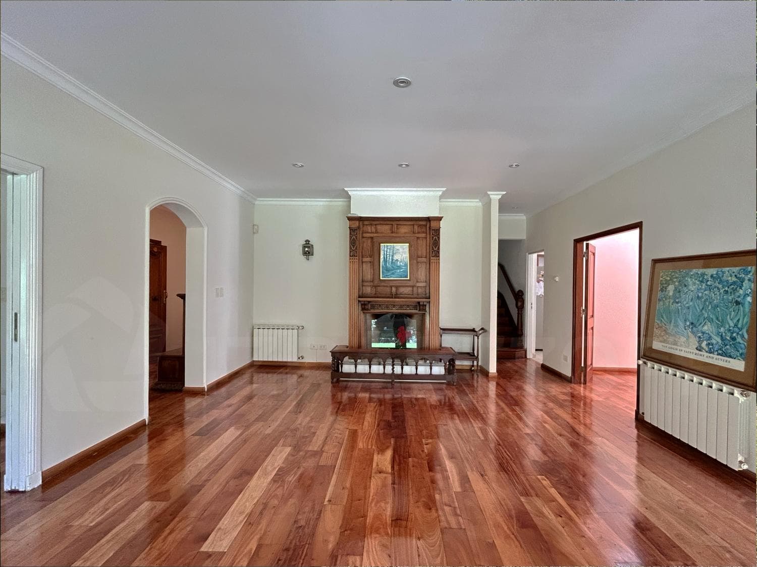 French-Style House for Sale in Acassuso