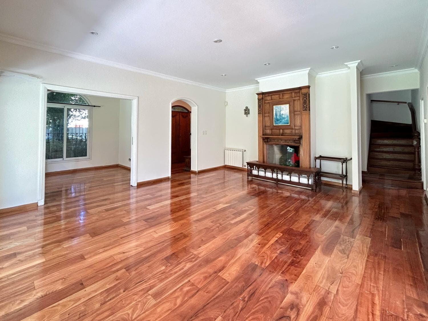 French-Style House for Sale in Acassuso