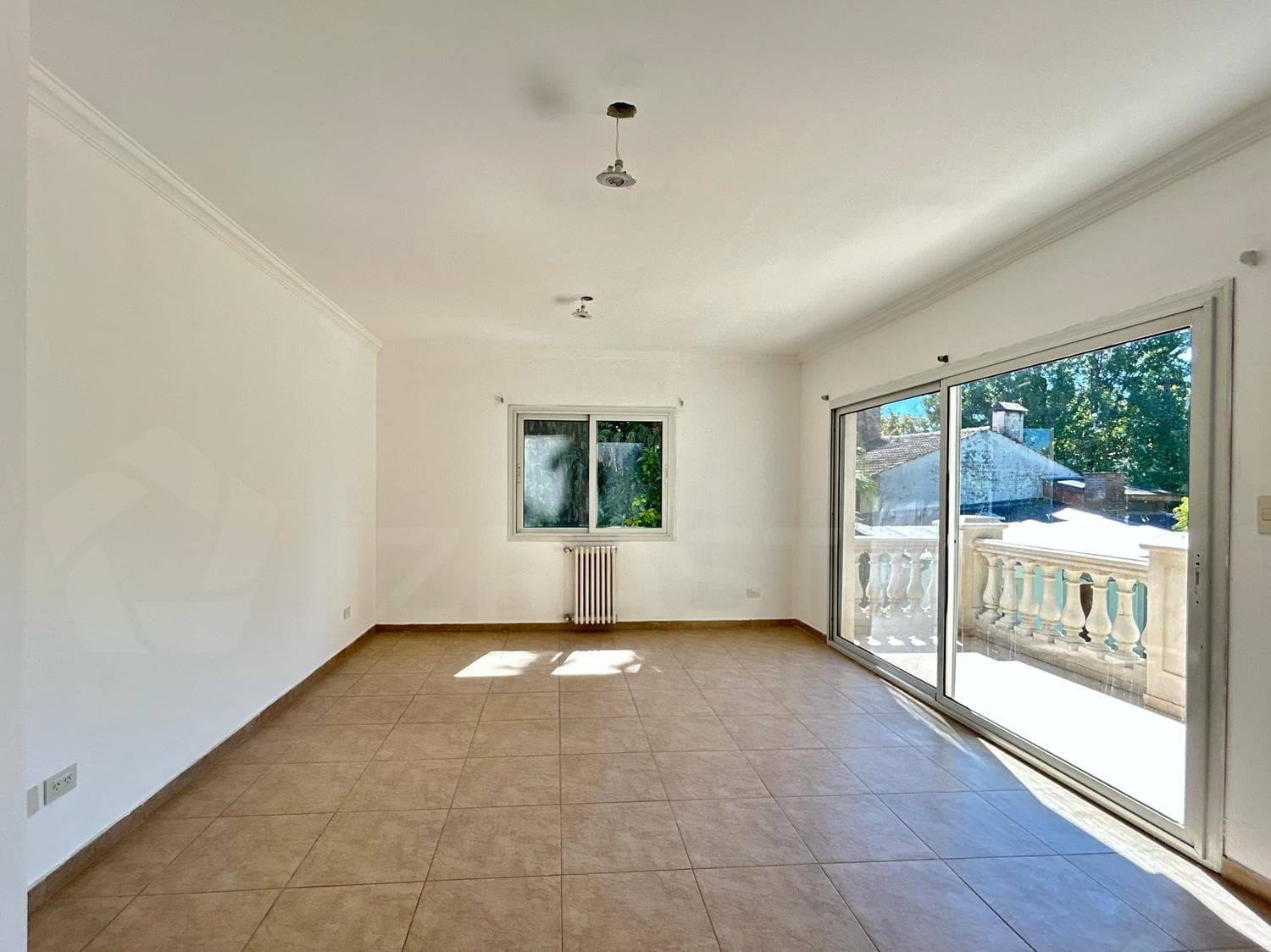French-Style House for Sale in Acassuso