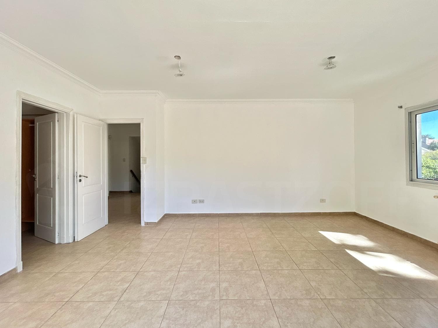 French-Style House for Sale in Acassuso
