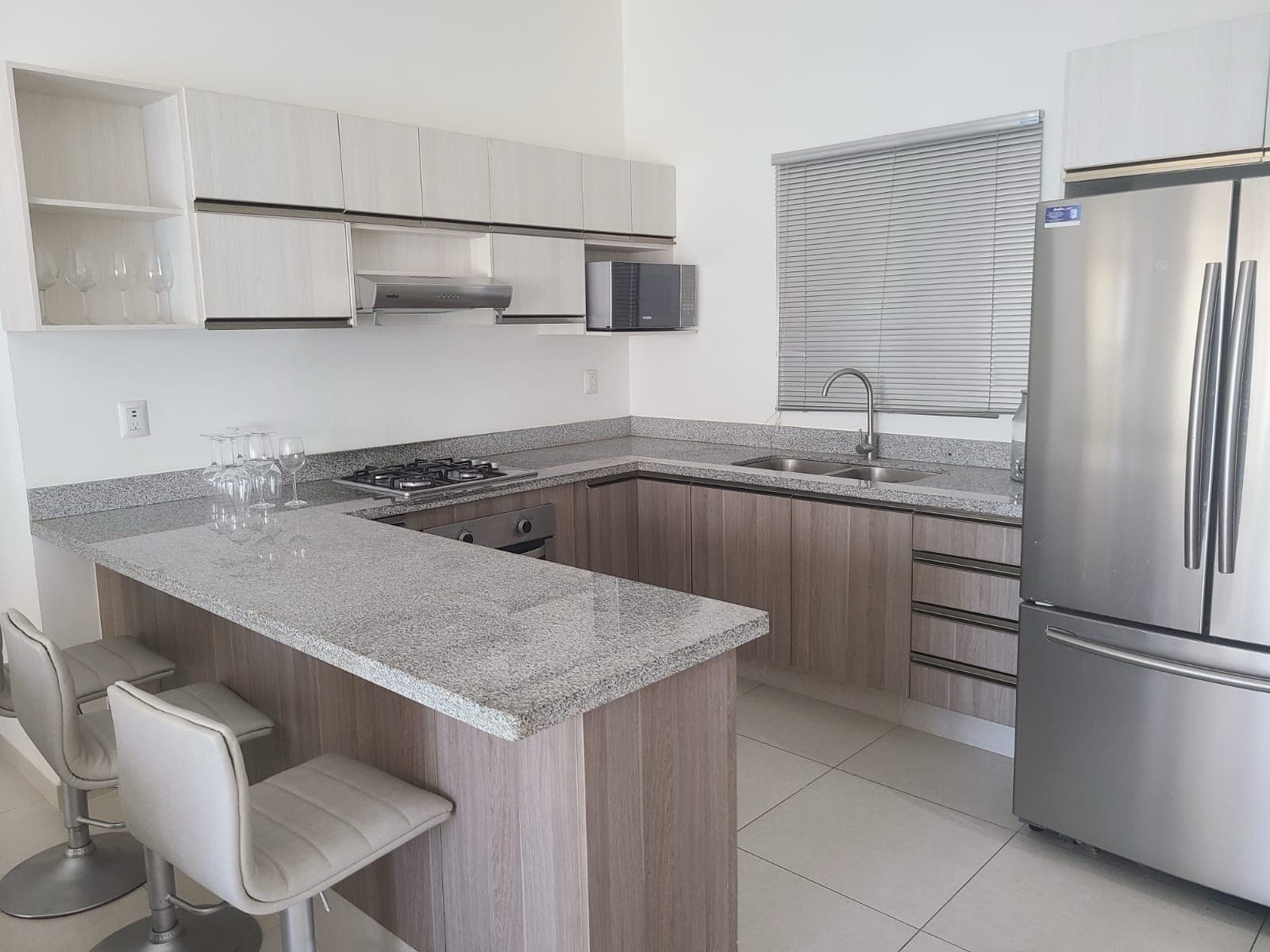 Apartment - Alameda Subdivision