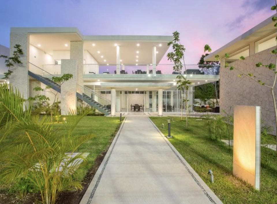 House for Sale in Playa del Carmen