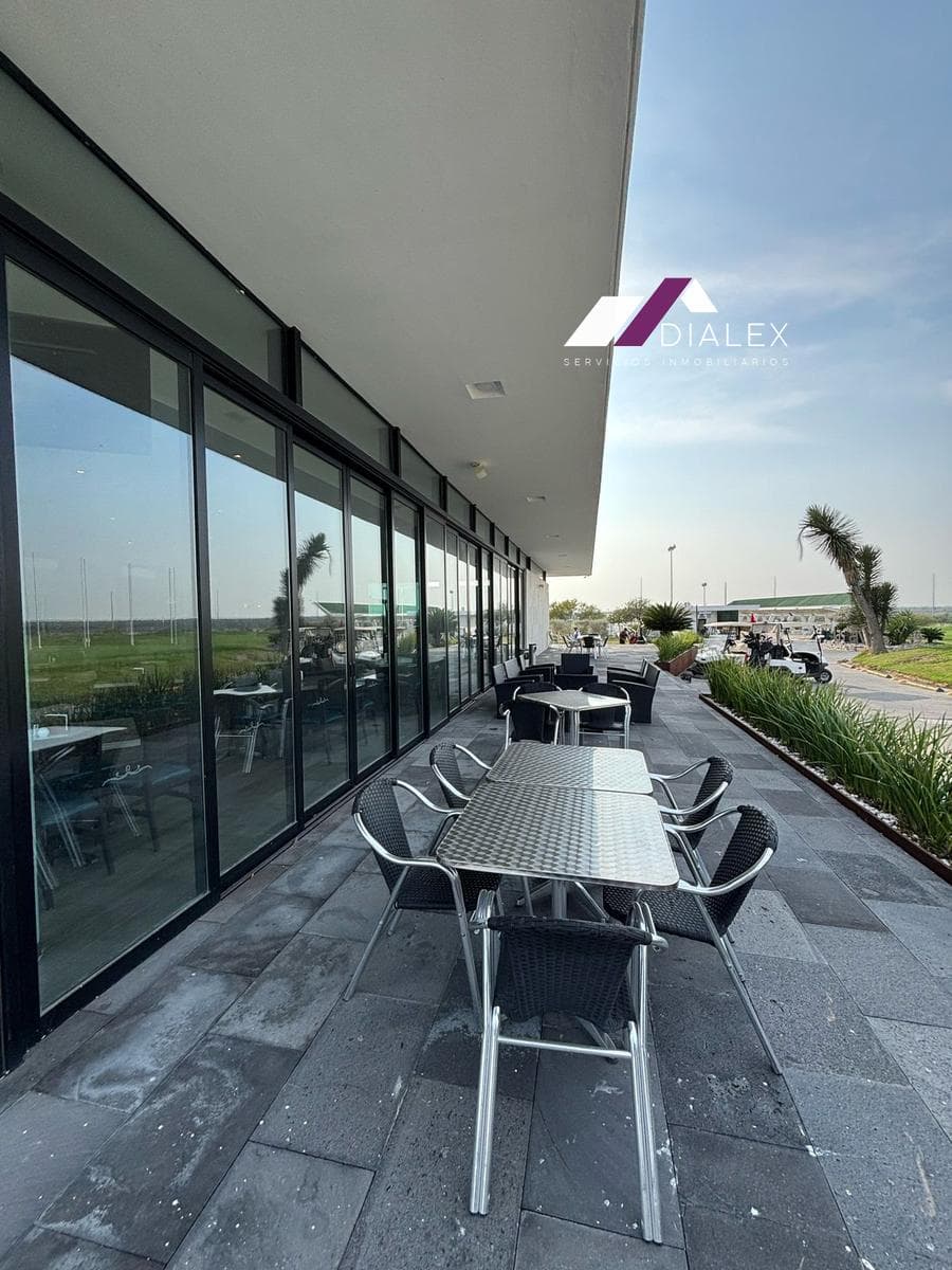 FOR SALE: 754 m² lot in LAS AVES RESIDENCIAL