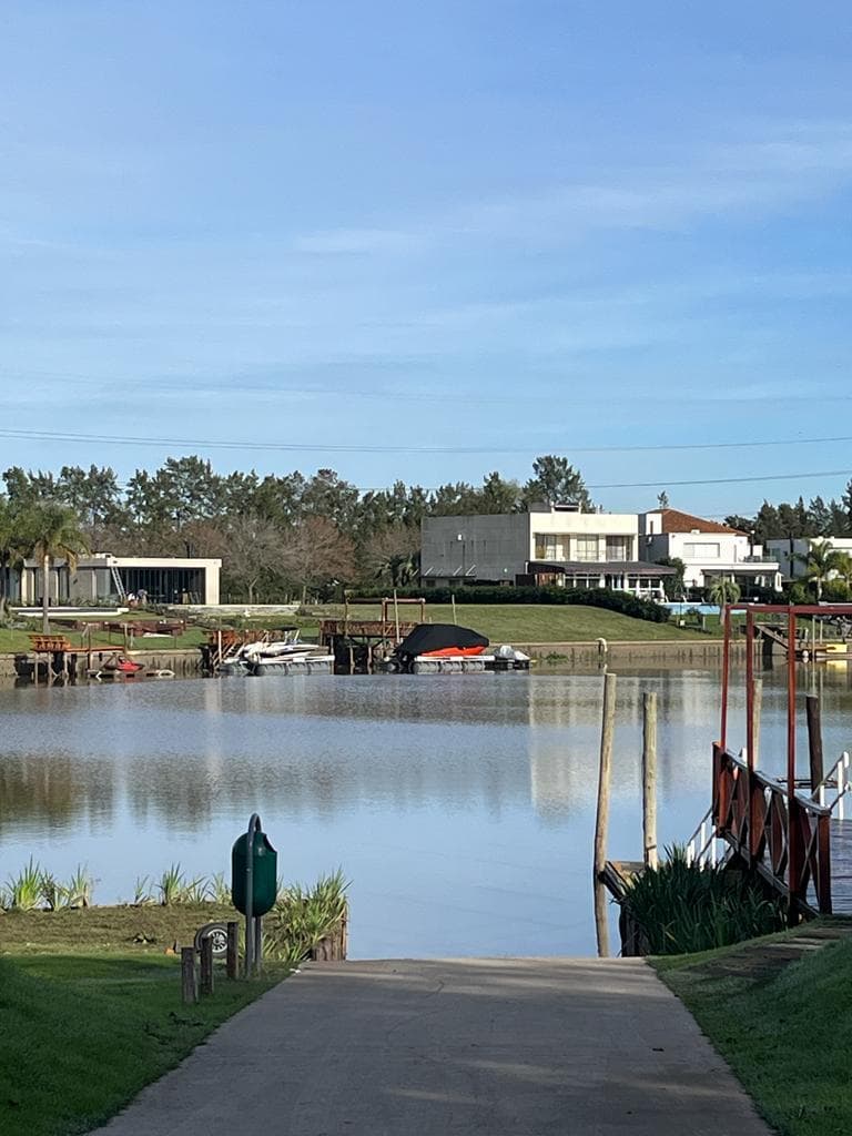 Land by the river for sale in Santa Catalina
