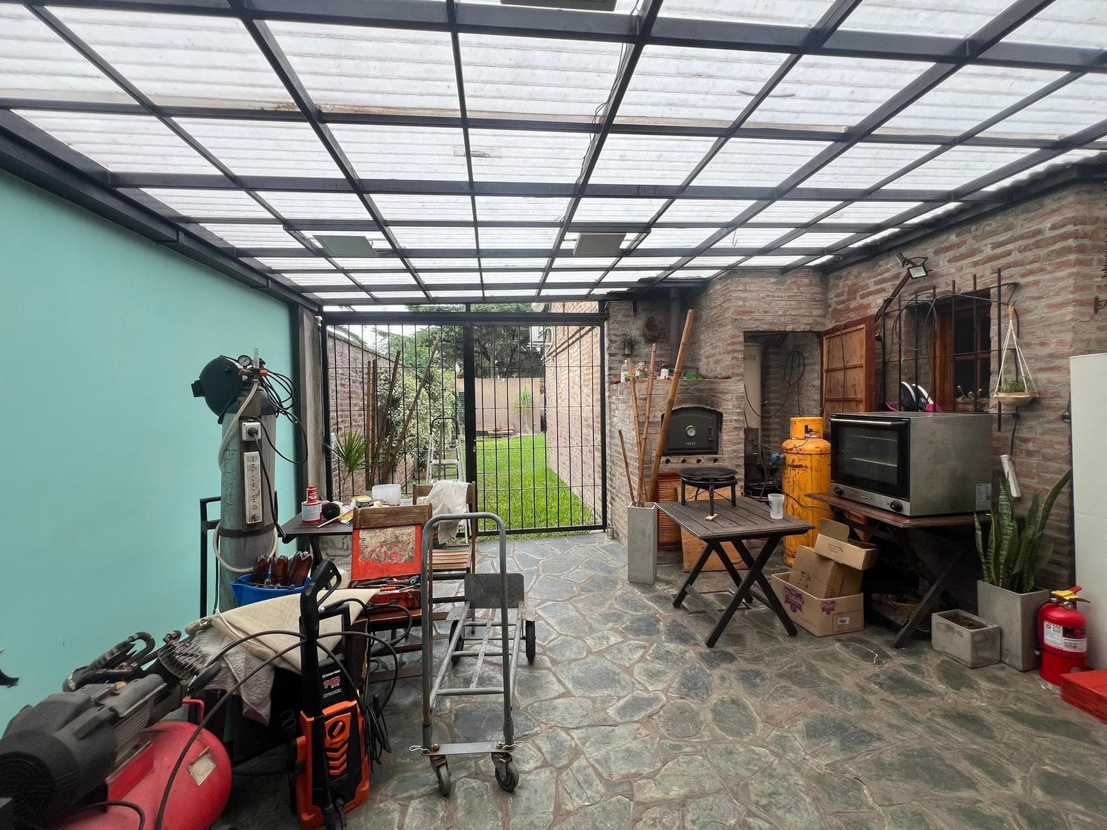 House for Sale with Garden in Jose Marmol