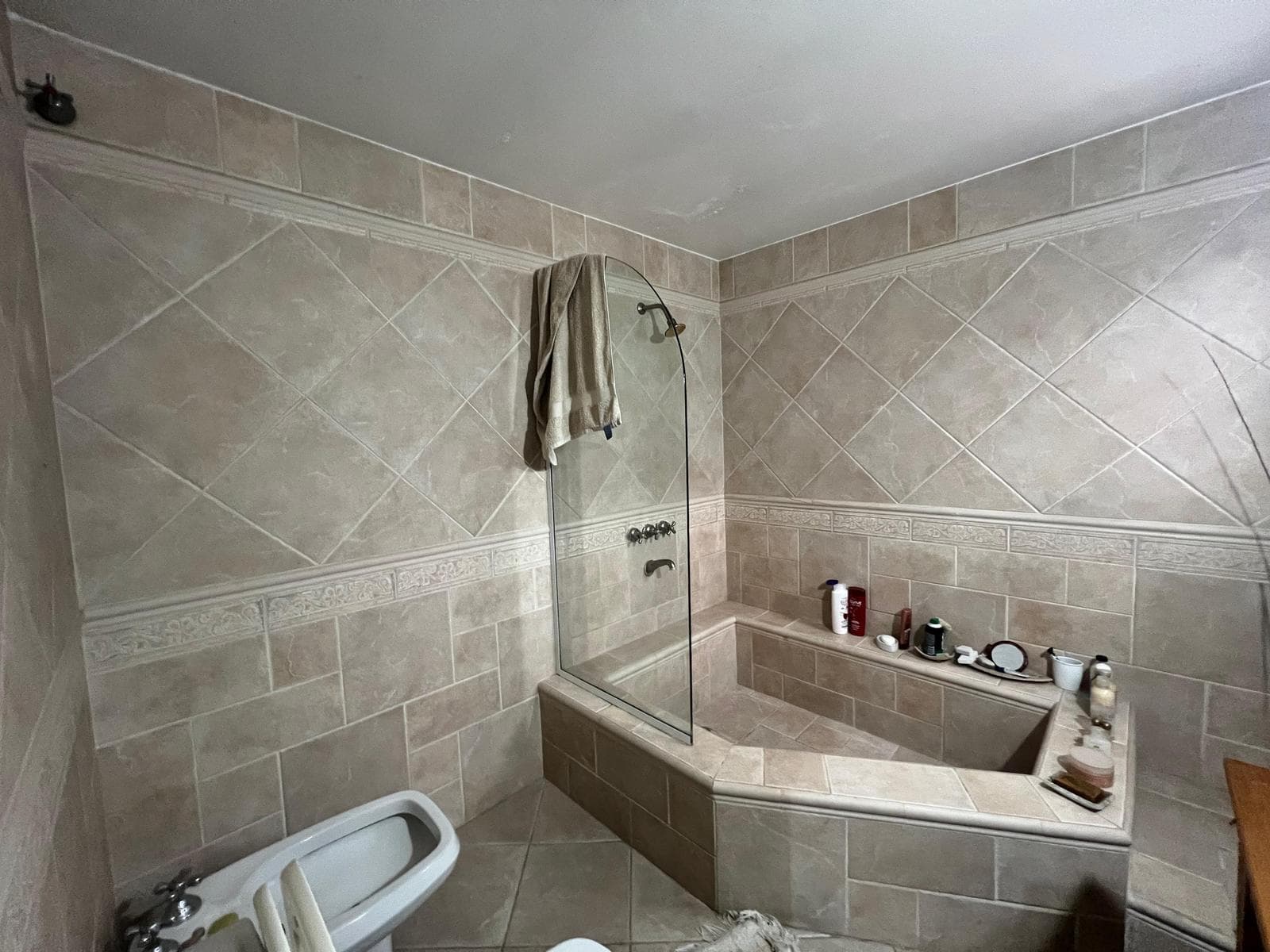 House for Sale with Garden in Jose Marmol