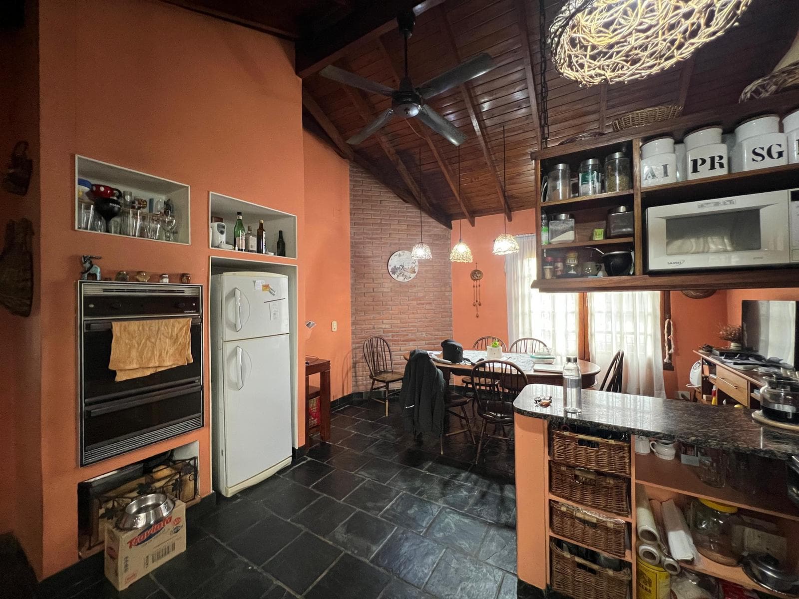 House for Sale with Garden in Jose Marmol