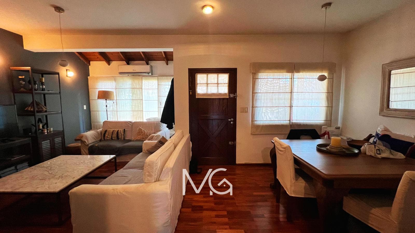 House for Sale with a Garden in Adrogue