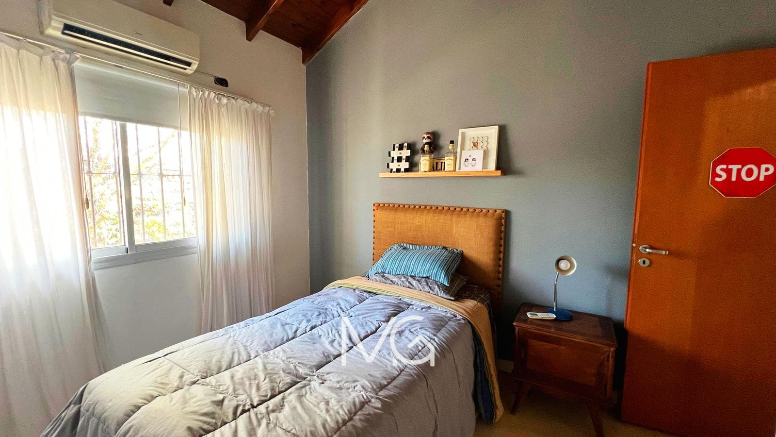 House for Sale with a Garden in Adrogue