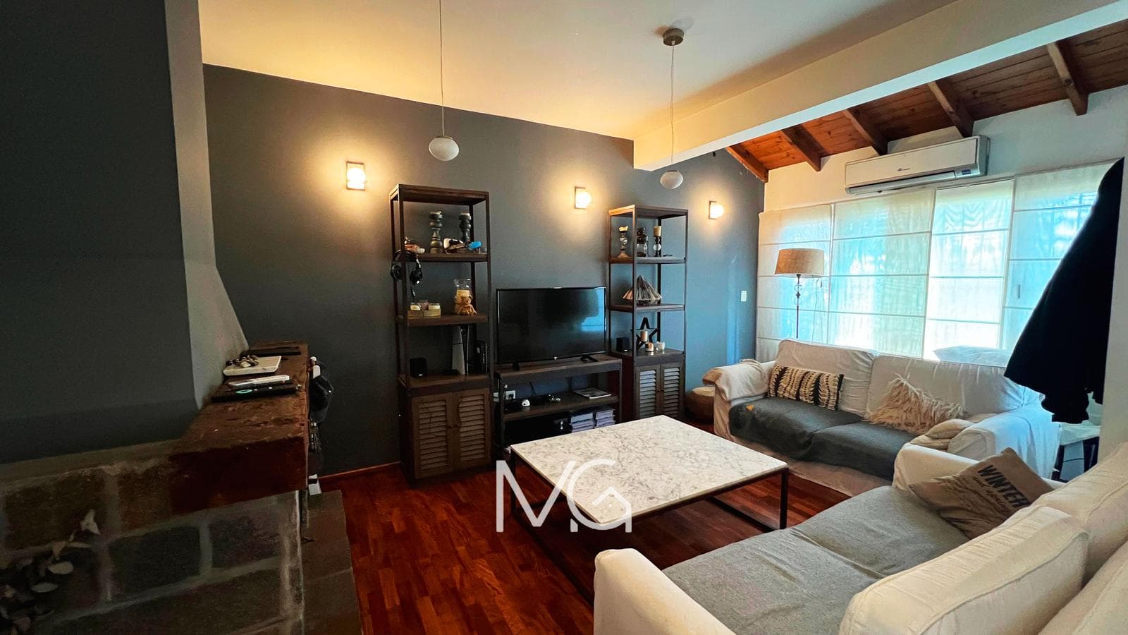 House for Sale with a Garden in Adrogue