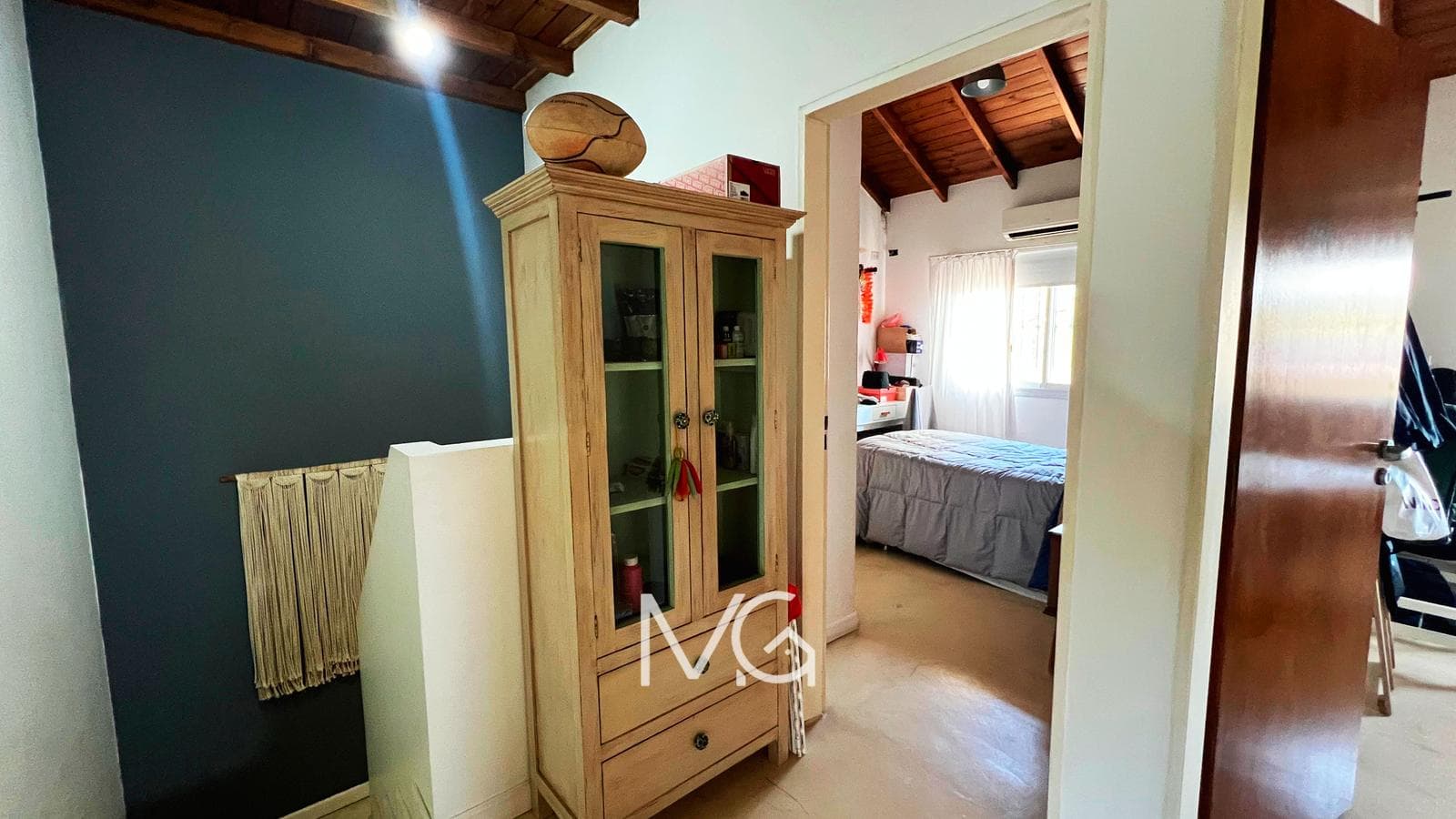 House for Sale with a Garden in Adrogue