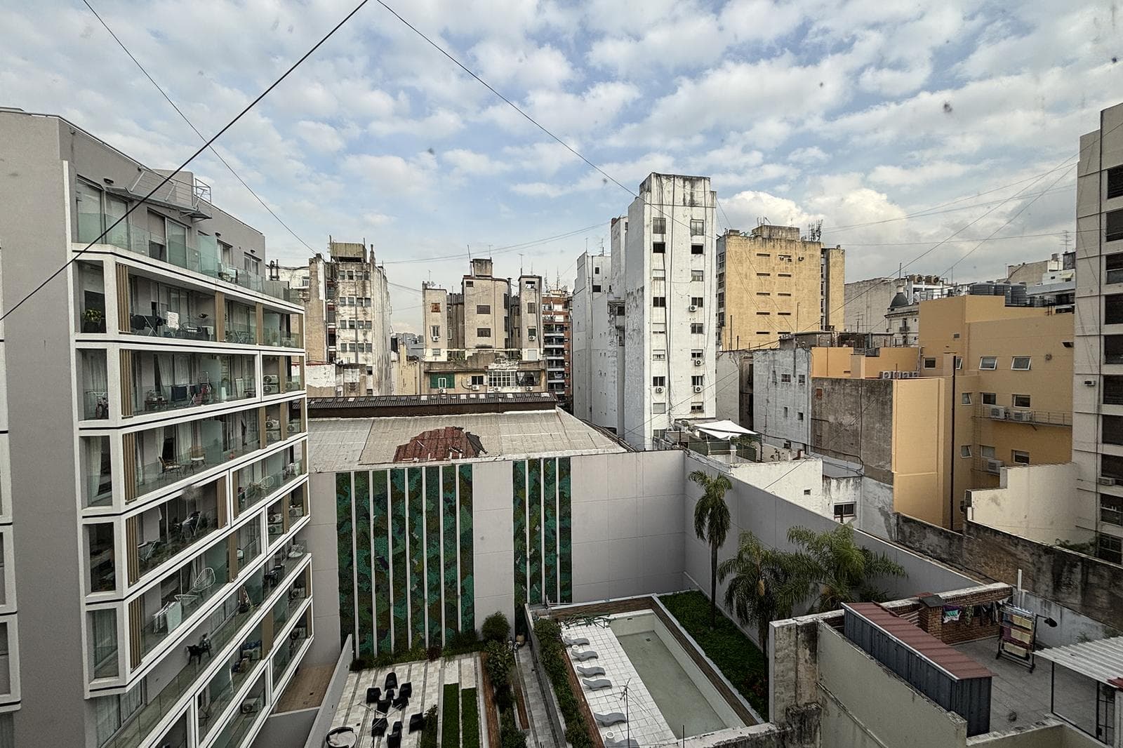 OFFICE FOR SALE: 82 M² - 3 OFFICES - MEETING ROOM - MONSERRAT - FURNISHED
