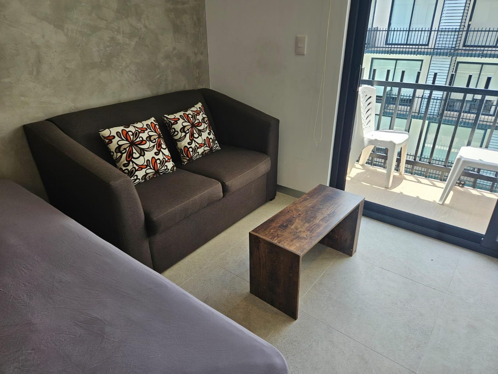 Furnished studio for rent on 38th Street