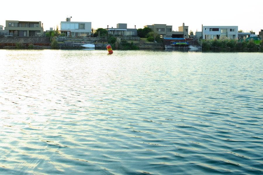 House for Sale with a Panoramic View of the Lagoon - Santa Clara, Villanueva